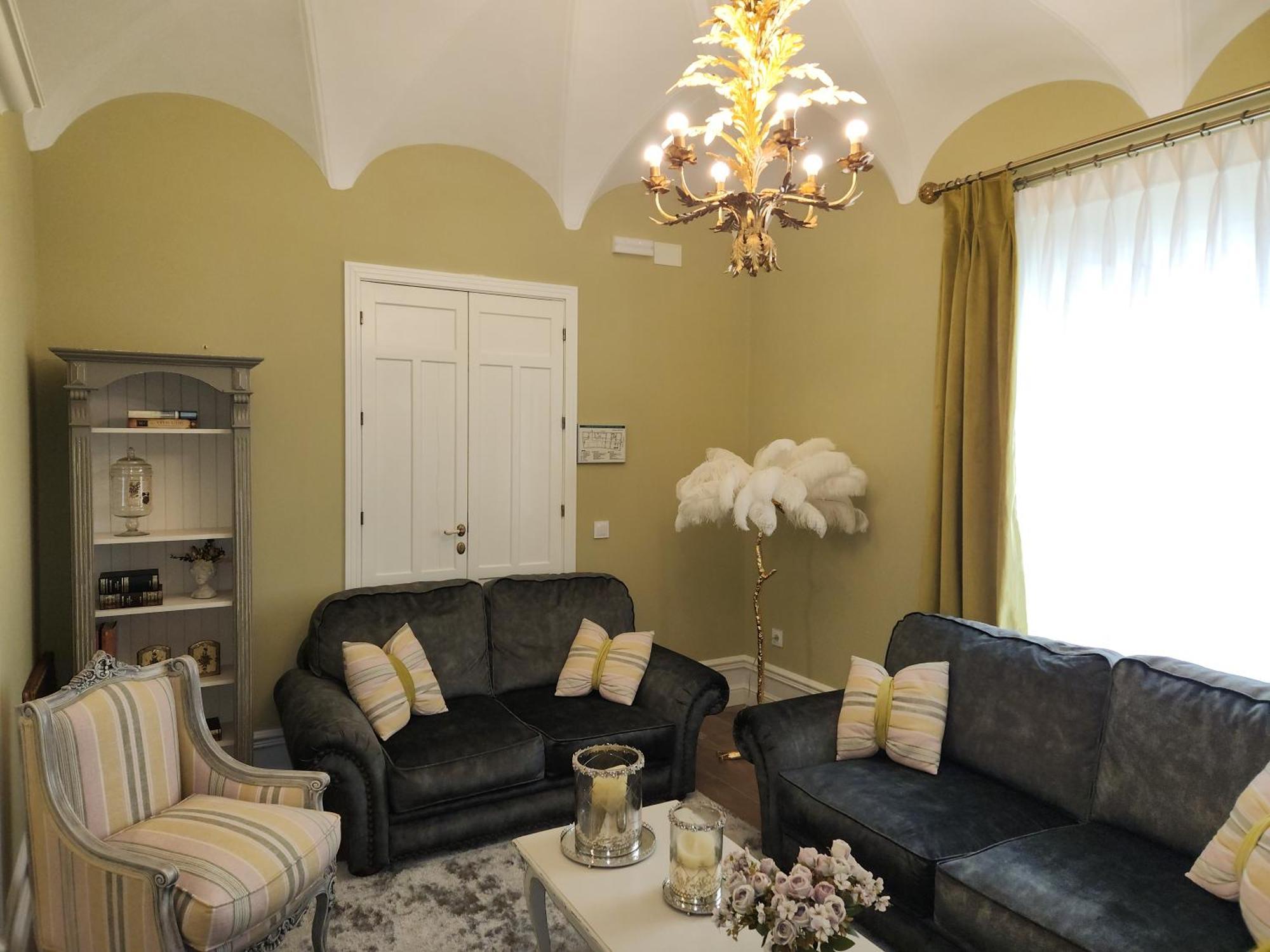 Hotel Boutique Iulia 5 Estrellas Medina de las Torres Eksteriør billede