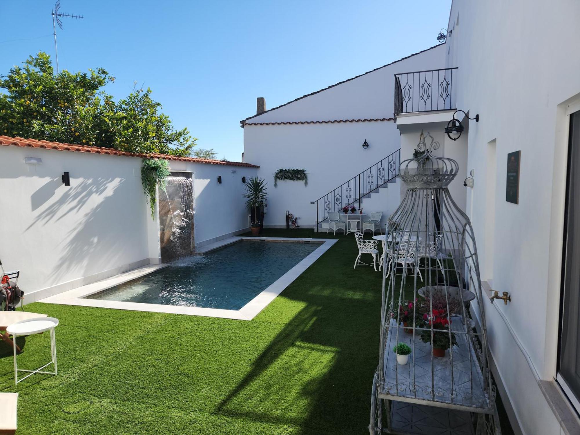 Hotel Boutique Iulia 5 Estrellas Medina de las Torres Eksteriør billede