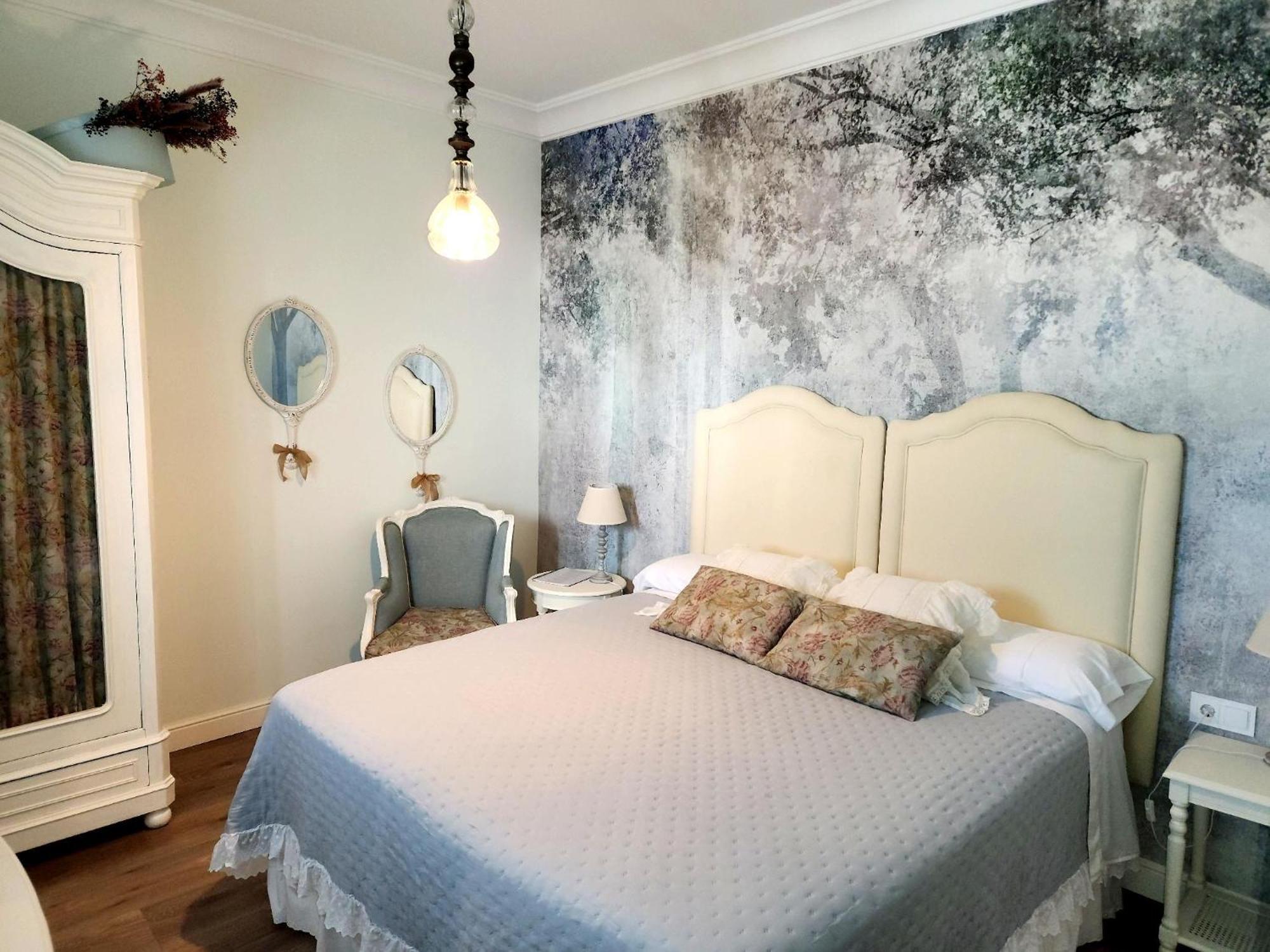 Hotel Boutique Iulia 5 Estrellas Medina de las Torres Eksteriør billede
